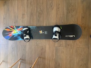 Tabla snowboard Lib Tech Dynamo 156W + fijaciones