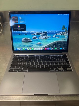 MacBook Pro 13 2020 i7 16GB RAM 512gb SSD