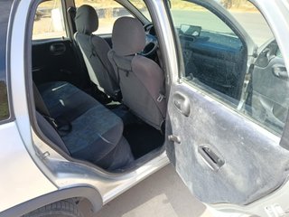 OPEL CORSA 2000