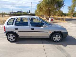 OPEL CORSA 2000