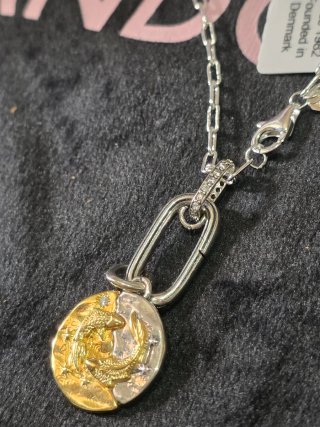 Collar Pandora  colección talismán con Colgante