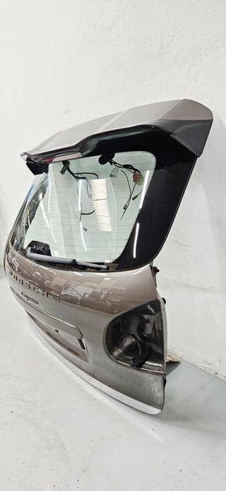 Portón Porsche Cayenne 2010-2014 95851201104