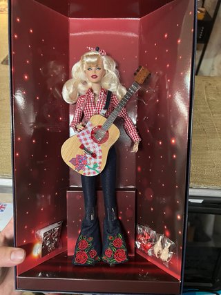 Muñeca Dolly Parton Dreamin' In Gingham Integrity