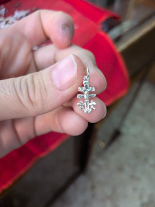 Mini Cruz de Caravaca en Plata 925