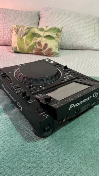 Pioneer CDJ2000nxs2 + Maleta Walkasse