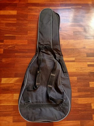 Funda guitarra clásica Ortola + cejilla Admira