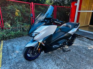 Yamaha Tmax 530