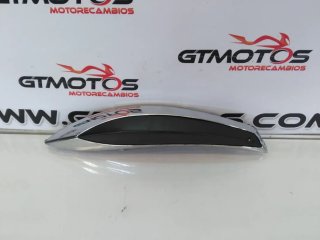 Embellecedor Trasero Izquierdo Piaggio Beverly