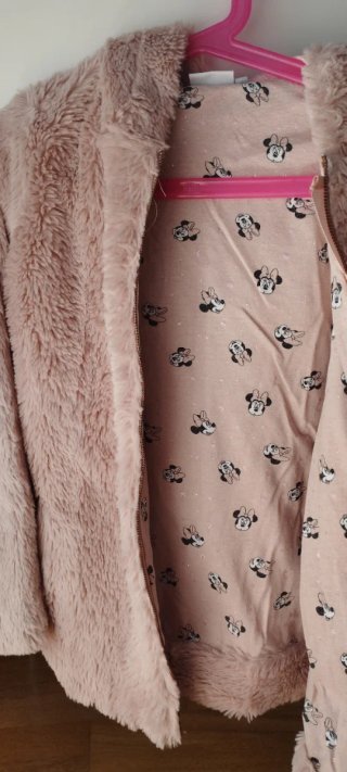 Chaqueta peluche Minnie Mouse rosa