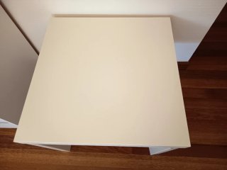 Mesa auxiliar Ikea blanca