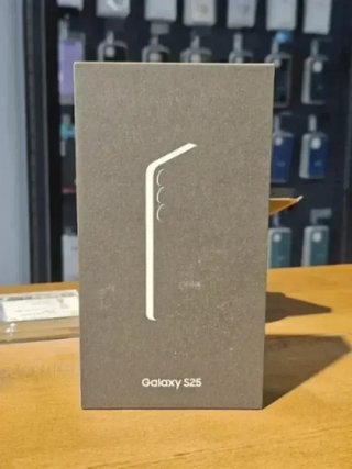 SAMSUNG S25 128GB PLATA PRECINTADO