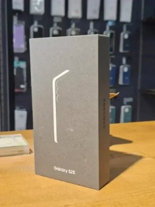 SAMSUNG S25 128GB PLATA PRECINTADO