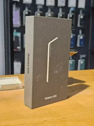 SAMSUNG S25 128GB PLATA PRECINTADO