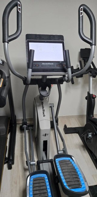Bicicleta Elíptica NordicTrack Commercial 14.9