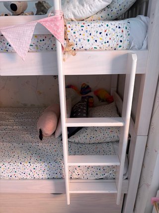 Litera infantil 0-14 años, en perfecto estado.