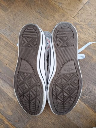 Converse grises talla 37.5