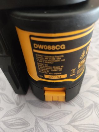 Nivel Láser DeWalt 2 Líneas Verdes