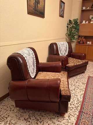 2 Sillones de Cuero Marrón