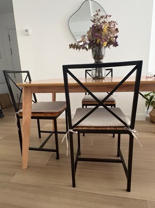 4 Sillas forja y mimbre beige y negro