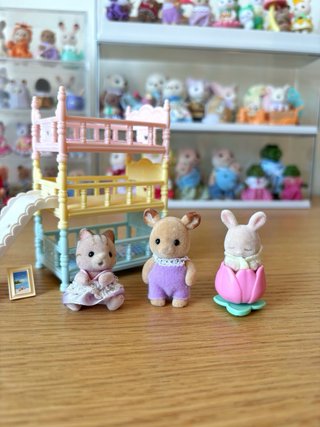 Set Sylvanian Families con Litera y Figuras