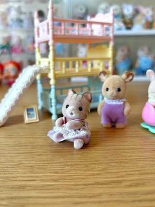 Set Sylvanian Families con Litera y Figuras