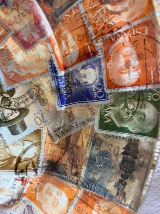 Par de platos decorativos sellos vintage