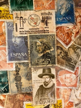 Par de platos decorativos sellos vintage