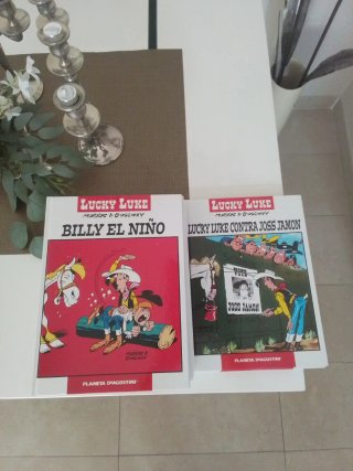 Lote 14 cómics Lucky Luke