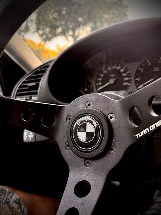 BMW 325i