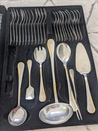 Set Cubiertos Acero Inoxidable Dorado y Plateado