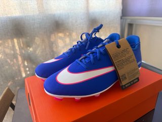 Botas de fútbol Nike - Talla de 41 a 44