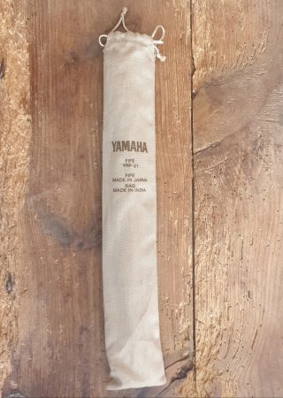 Flauta Yamaha Fife YRF-21.