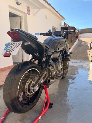 Yamaha MT-07 A2 Negra