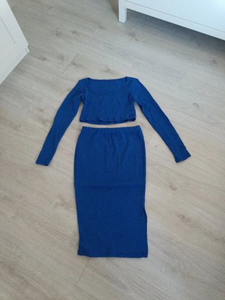 Conjunto de falda y top azul