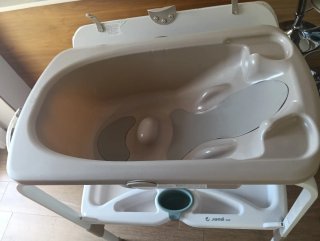 BAÑERA CAMBIADOR PLEGABLE JANE