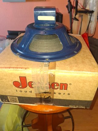 Altavoces Jensen 10 pulgadas Lectura  ohmios:0.7KO