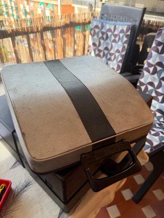 Máquina de escribir Olivetti Lettera DL