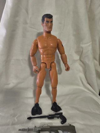 Figura Action Man con 3 Armas
