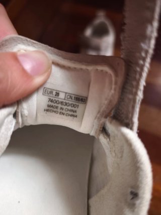 Deportivas Barefoot Zara Niño talla 25