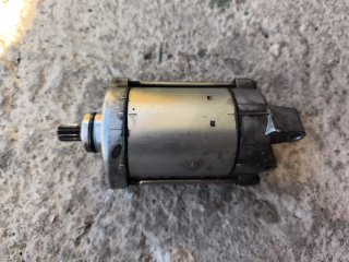 Motor de arranque africa 650