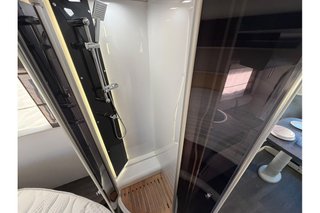 Autocaravana Challenger Graphite Premium 268