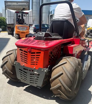 Tractor Desbrozadora Meccanica Benassi Fox 95