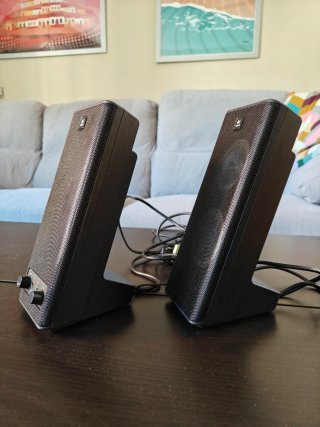 Altavoces Logitech X140