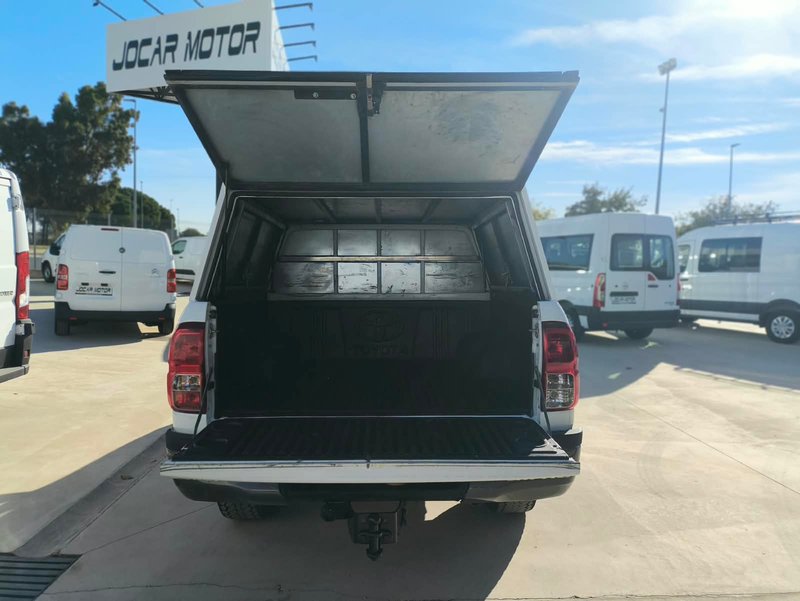 Toyota Hilux 2021, foto 6