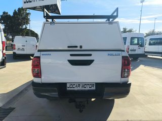 TOYOTA HILUX 2.4 D4D 150CV DOBLE CABINA GX