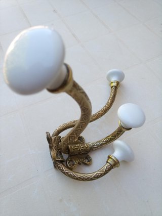 Percheros antiguos.