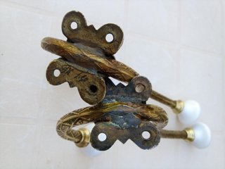 Percheros antiguos.