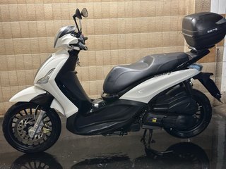 Piaggio Beverly 125 - 12.120 km