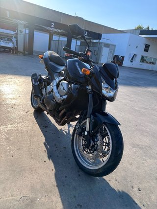 Kawasaki Z750 Negra