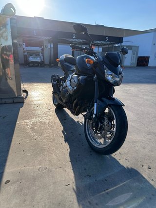 Kawasaki Z750 Negra